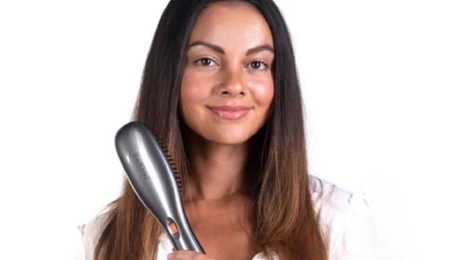 Using a hair straightener brush at home