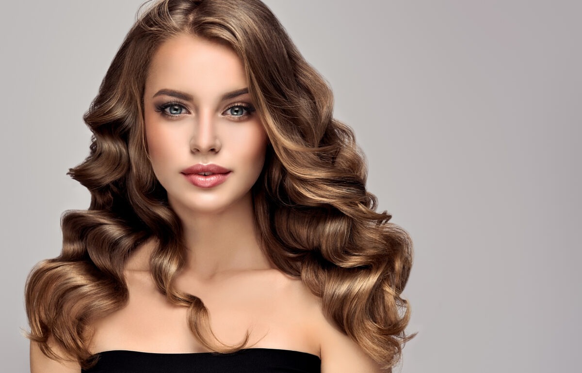 Curling Iron vs Curling Wand Which One Is Best 2 Curling Iron vs Curling Wand: Which One Is Best?